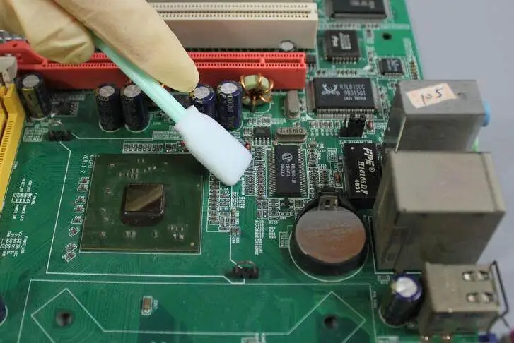 What Are The Different Methods Of Cleaning Electronic Circuit Boards?